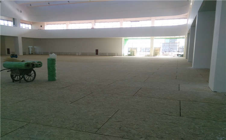 俄勒岡松籃球場實木地板哪個牌子好?