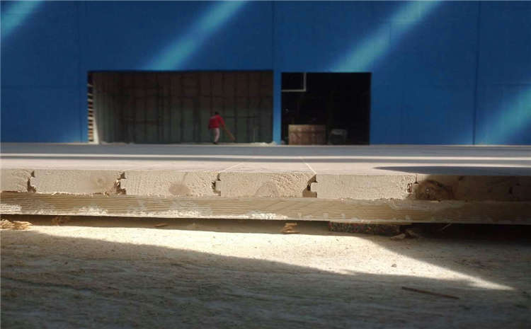 沈陽硬木企口體育木地板廠家報價