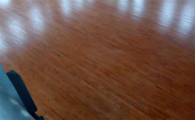 泉州體育地板廠家價格