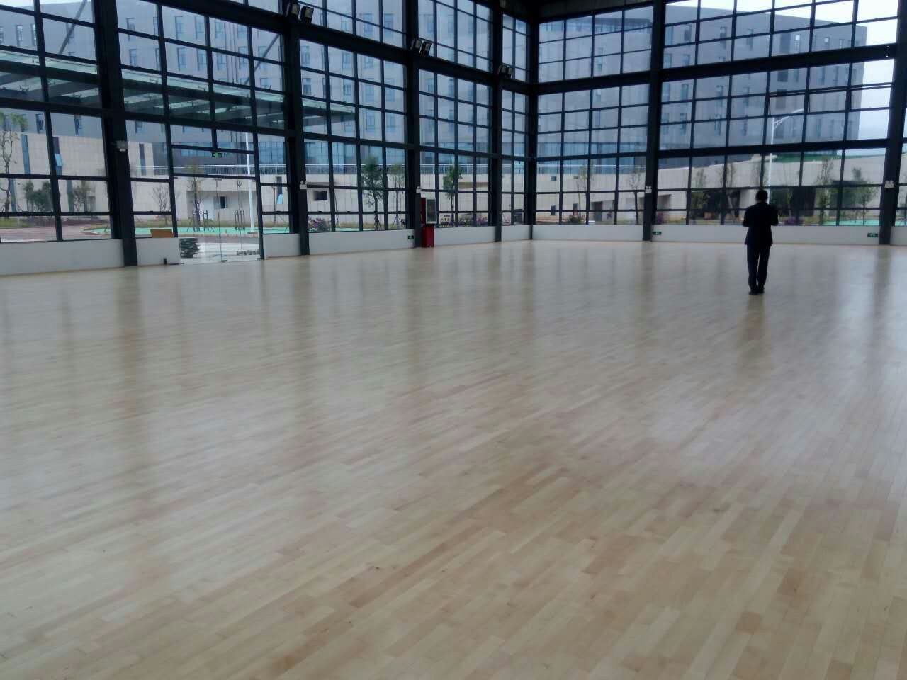 �w��ľ�ذ��麣�н𞳅^(q��)�к����@��ë���^�(xi��ng)Ŀ